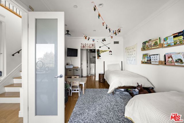 3411 Tareco Drive, Los Angeles, CA 90068