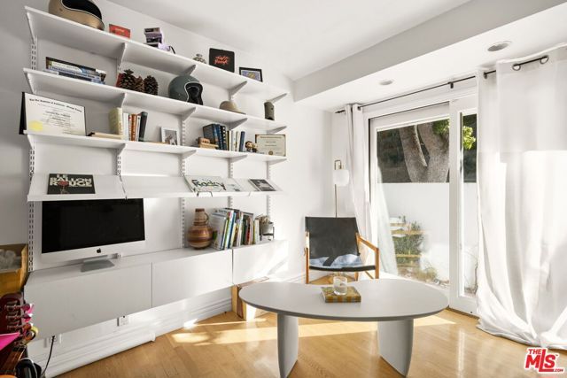 3411 Tareco Drive, Los Angeles, CA 90068