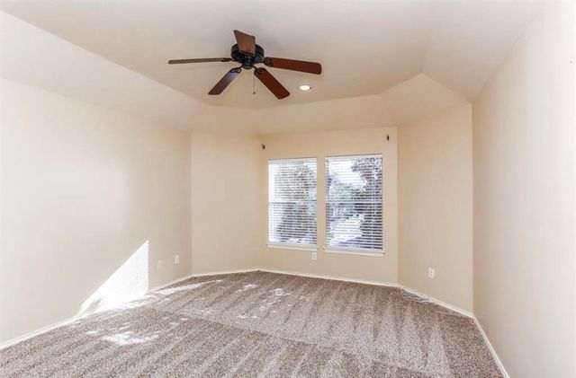 730 Redwing Place Drive, Houston, TX 77009