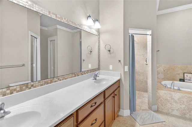 11102 NW 18TH ROAD, Gainesville, FL 32606