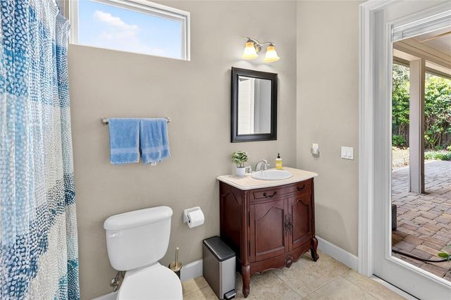 11102 NW 18TH ROAD, Gainesville, FL 32606