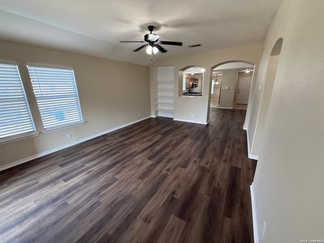 6602 NORA VISTA WAY, San Antonio, TX 78233