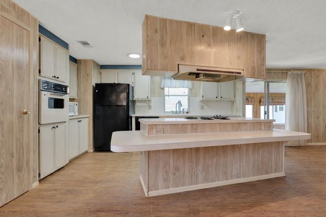 934 BLUE HERON BOULEVARD, Osteen, FL 32764