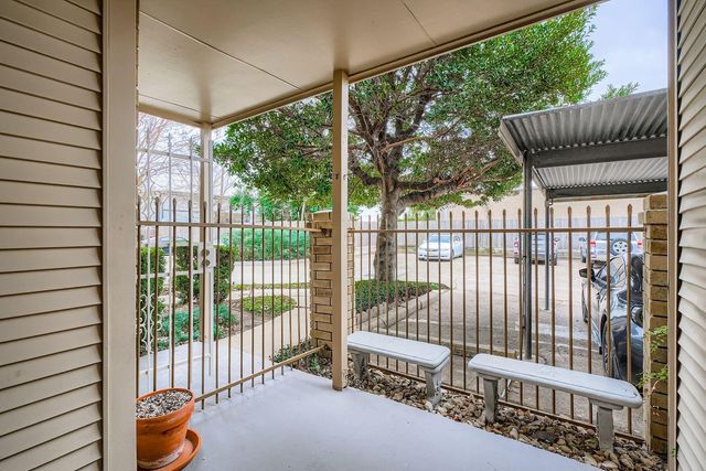 3100 Jeanetta Street 602, Houston, TX 77063