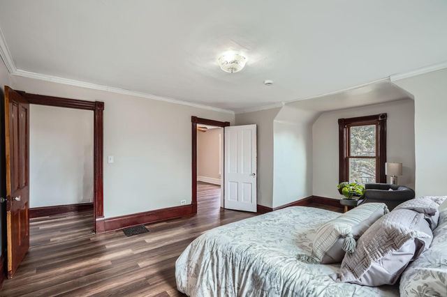 723 Lowry Avenue NE, Minneapolis, MN 55418