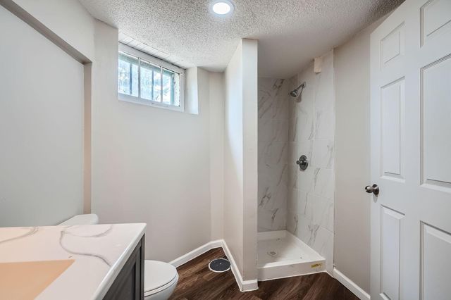 723 Lowry Avenue NE, Minneapolis, MN 55418