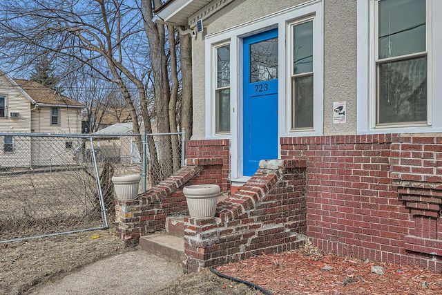 723 Lowry Avenue NE, Minneapolis, MN 55418