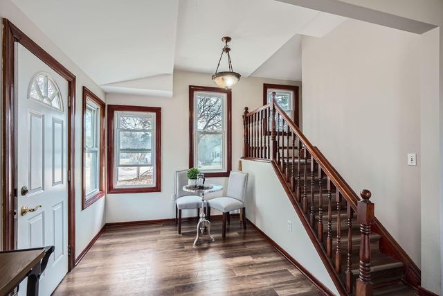 723 Lowry Avenue NE, Minneapolis, MN 55418