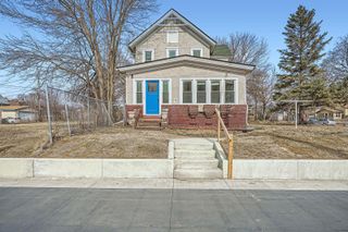 723 Lowry Avenue NE, Minneapolis, MN 55418