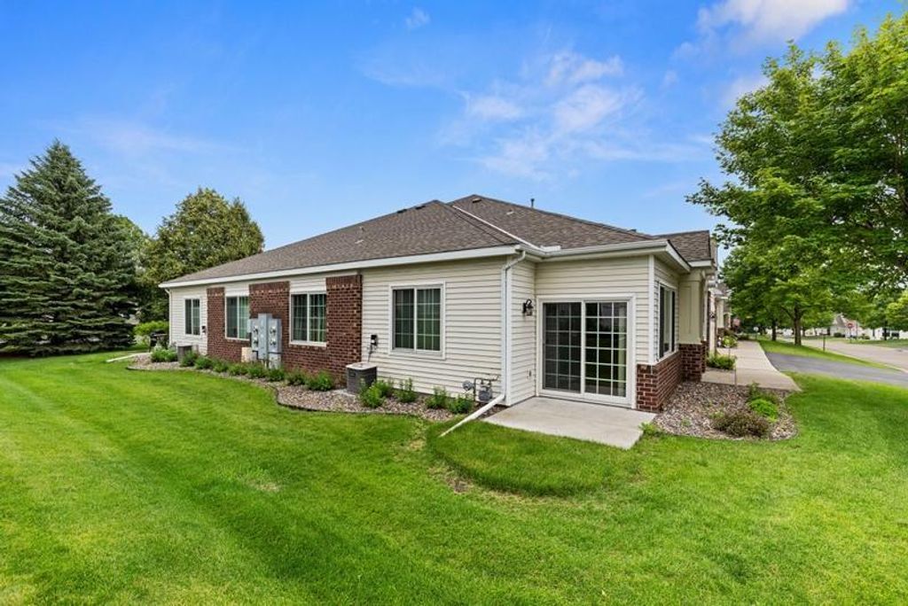 19724 Canary Path 106, Farmington, MN 55024 — photo 5