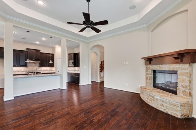 74 S Sawbridge Circle, The Woodlands, TX 77389