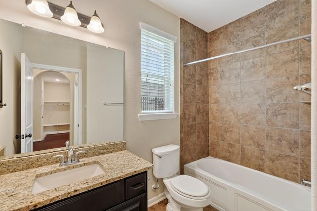 74 S Sawbridge Circle, The Woodlands, TX 77389