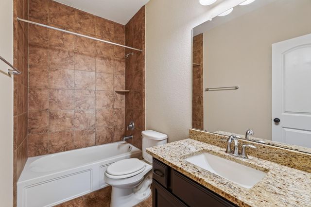 74 S Sawbridge Circle, The Woodlands, TX 77389