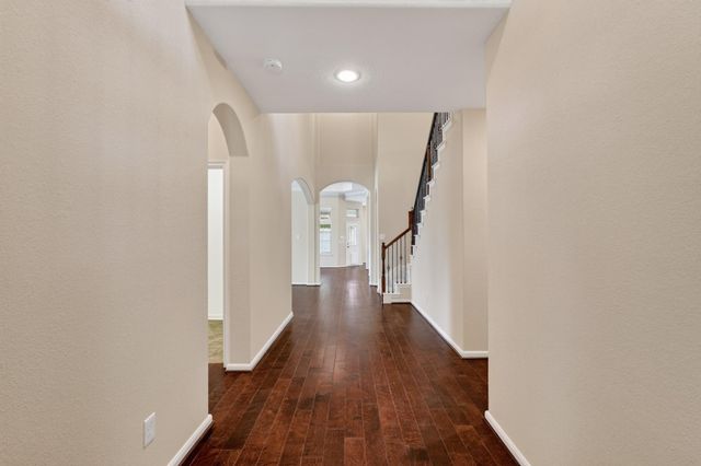 74 S Sawbridge Circle, The Woodlands, TX 77389