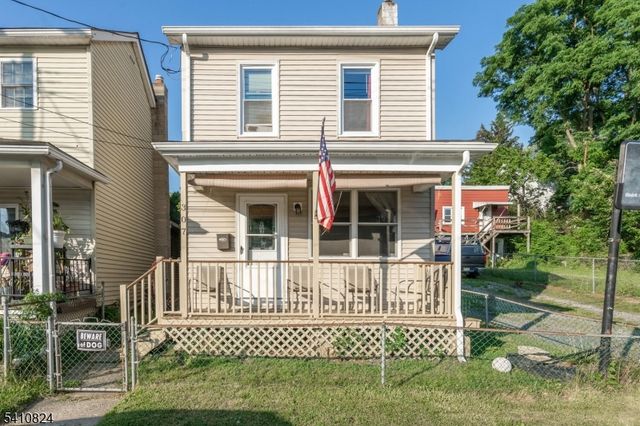 307 Warren St, Phillipsburg Town, NJ 08865