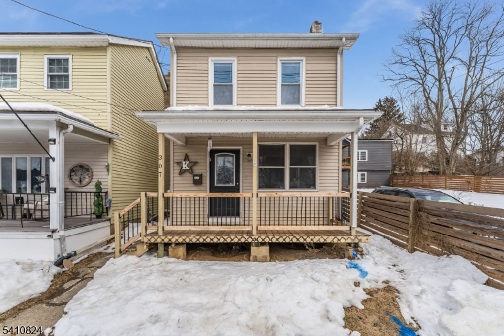 307 Warren St, Phillipsburg Town, NJ 08865