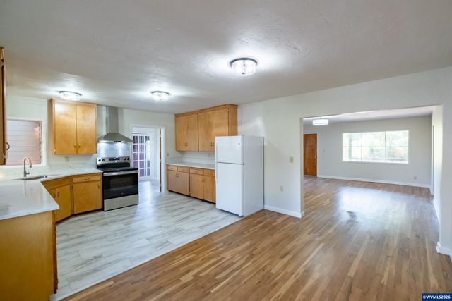 2635 NE Seavy Pl, Corvallis, OR 97330