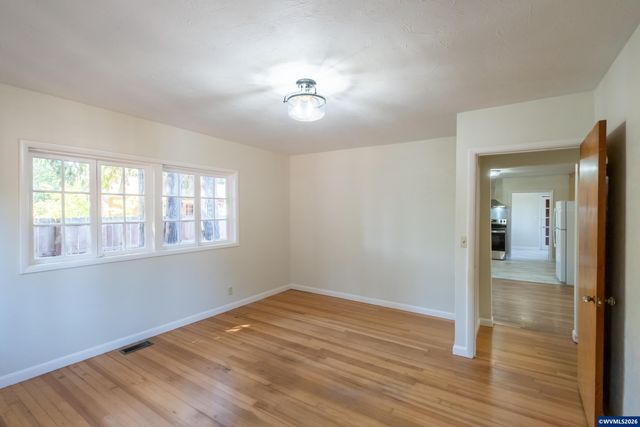 2635 NE Seavy Pl, Corvallis, OR 97330