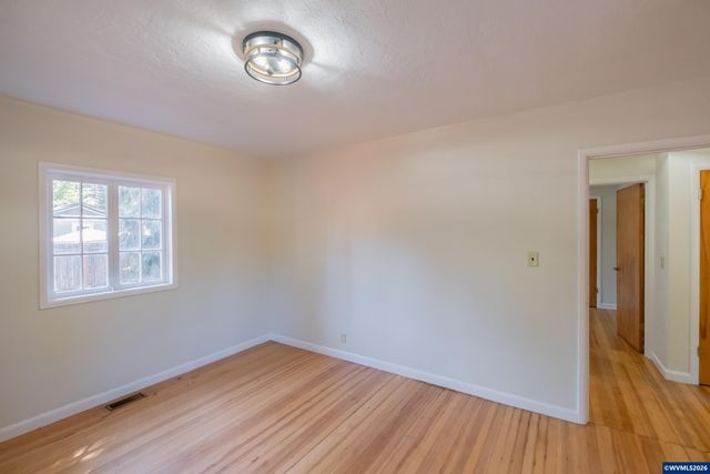 2635 NE Seavy Pl, Corvallis, OR 97330