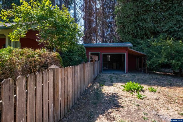 2635 NE Seavy Pl, Corvallis, OR 97330