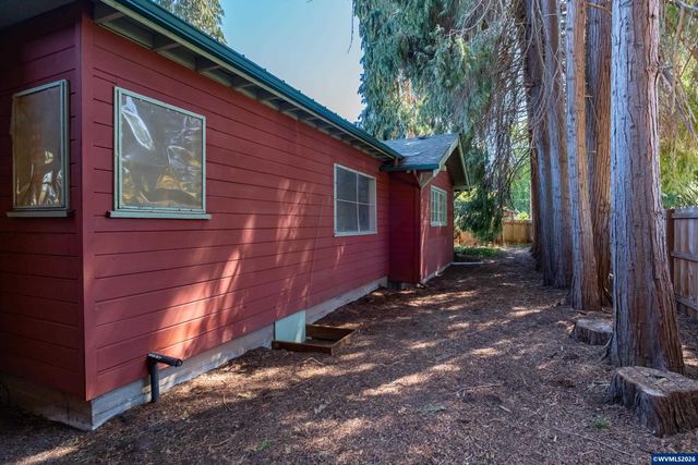 2635 NE Seavy Pl, Corvallis, OR 97330