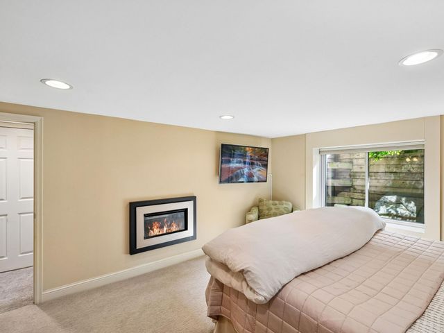 5220 Maddox Lane, Edina, MN 55436