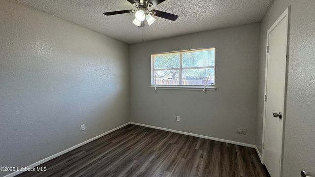 2302 40th Street, Lubbock, TX 79412