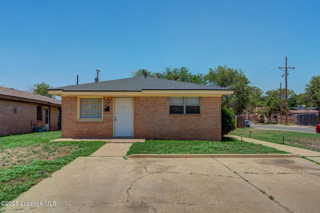 2302 40th Street, Lubbock, TX 79412