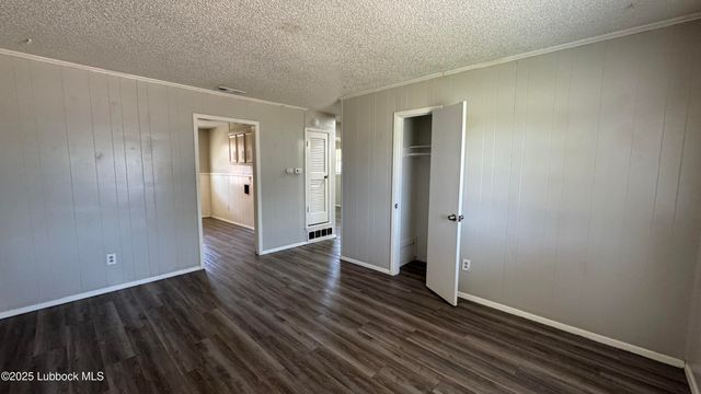 2302 40th Street, Lubbock, TX 79412