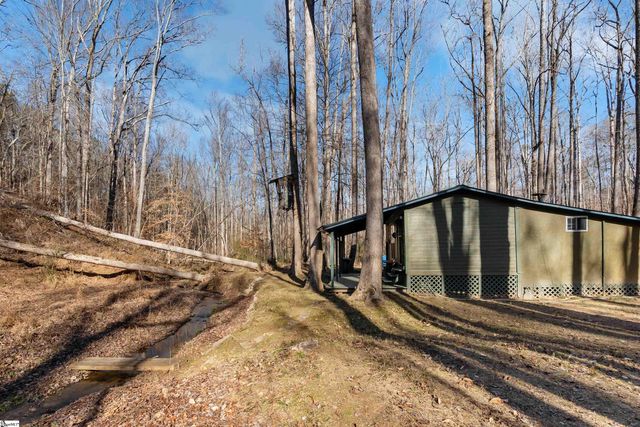 413 Edisto. Road, Gray Court, SC 29645