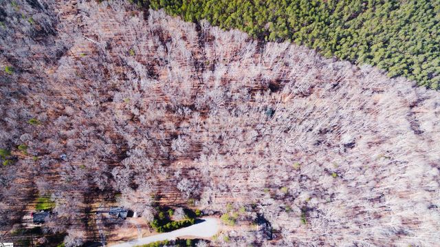 413 Edisto. Road, Gray Court, SC 29645