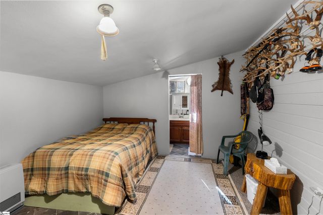 413 Edisto. Road, Gray Court, SC 29645