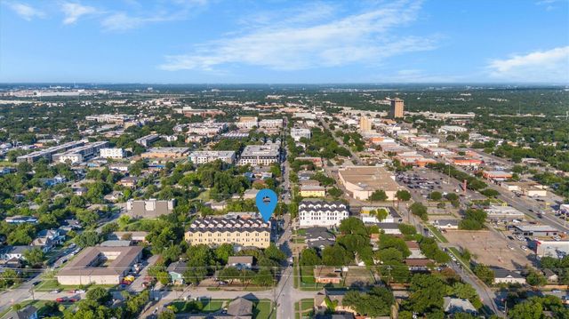 723 W 10th Street 109, Dallas, TX 75208
