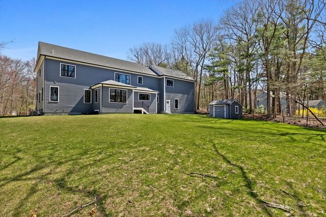 36 Kingswood, Westwood, MA 02090
