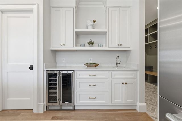 36 Kingswood, Westwood, MA 02090