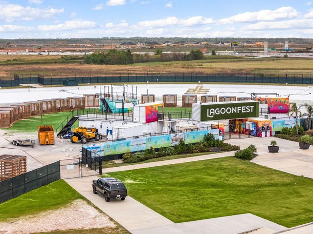 3301 Fawnwood Drive, Texas City, TX 77591