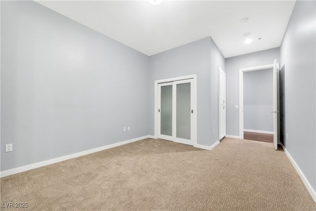 4575 DEAN MARTIN Drive 304, Las Vegas, NV 89103