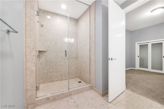 4575 DEAN MARTIN Drive 304, Las Vegas, NV 89103