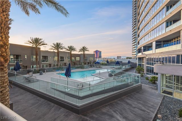 4575 DEAN MARTIN Drive 304, Las Vegas, NV 89103