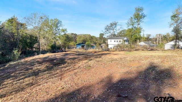 1141 Rollingwood Dr, Bullard, TX 75757