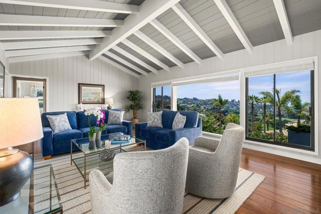 7201 Country Club Drive, La Jolla, CA 92037