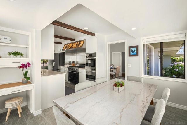 7201 Country Club Drive, La Jolla, CA 92037