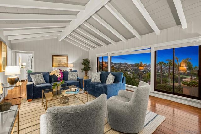 7201 Country Club Drive, La Jolla, CA 92037