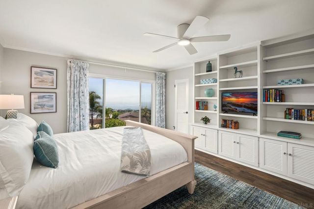 7201 Country Club Drive, La Jolla, CA 92037