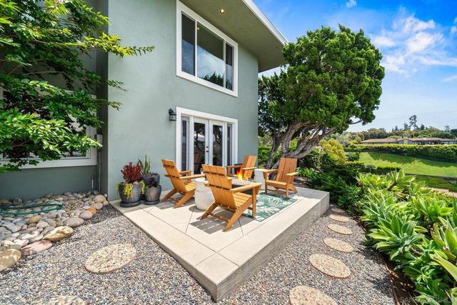 7201 Country Club Drive, La Jolla, CA 92037