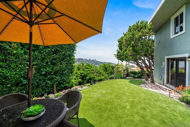 7201 Country Club Drive, La Jolla, CA 92037