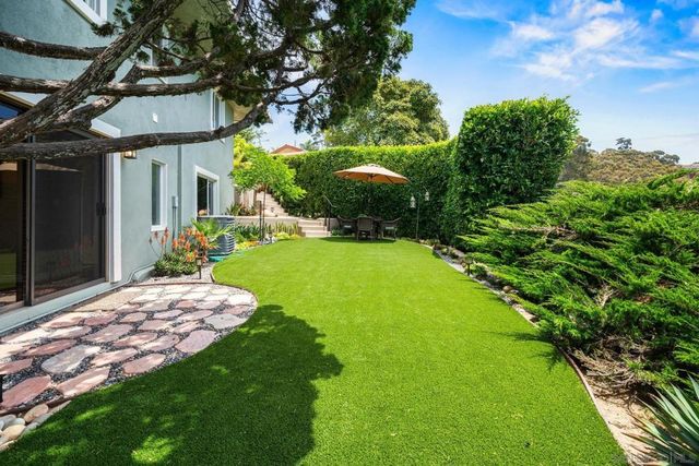 7201 Country Club Drive, La Jolla, CA 92037