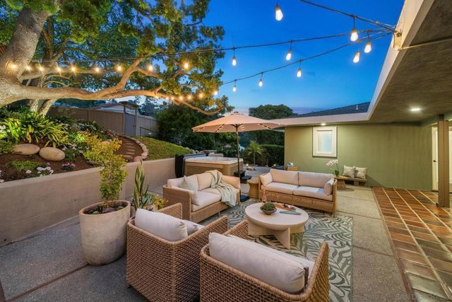 7201 Country Club Drive, La Jolla, CA 92037