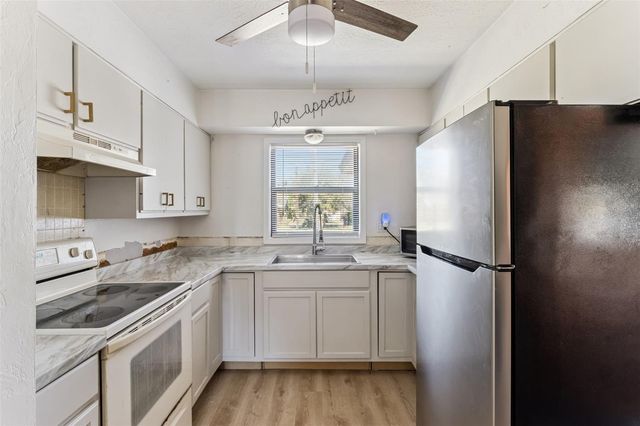 4903 26TH AVENUE W, Bradenton, FL 34209