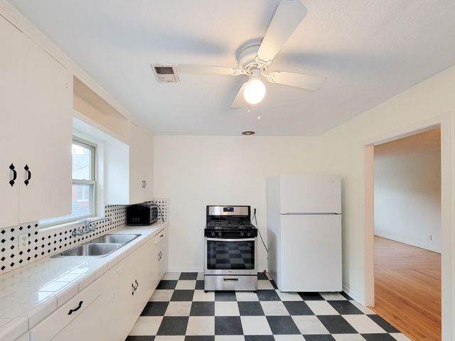 2249 Branard Street, Houston, TX 77098